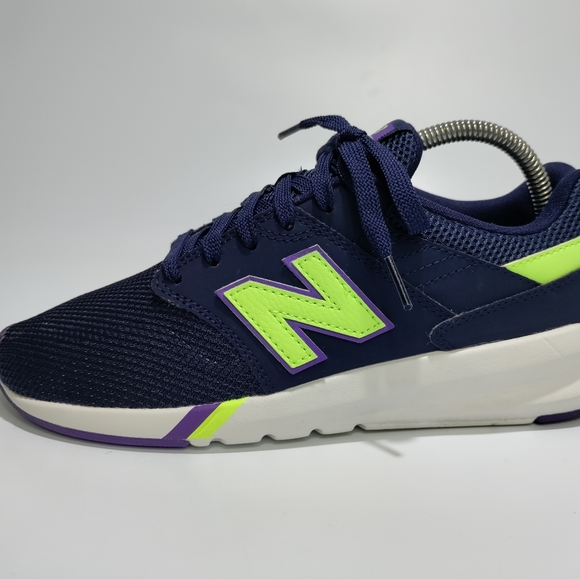 New Balance 009